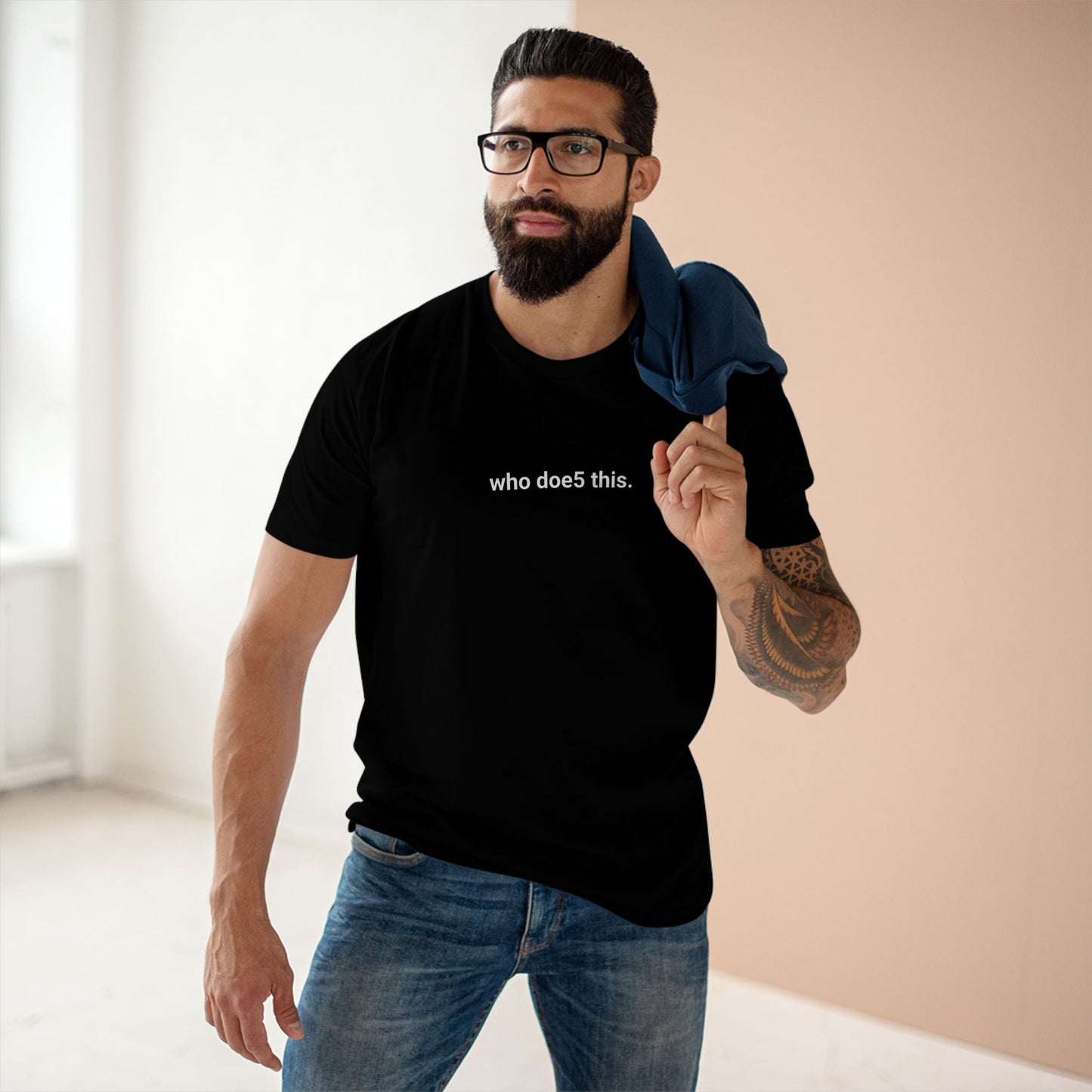 who does this text tee | black graphic tee